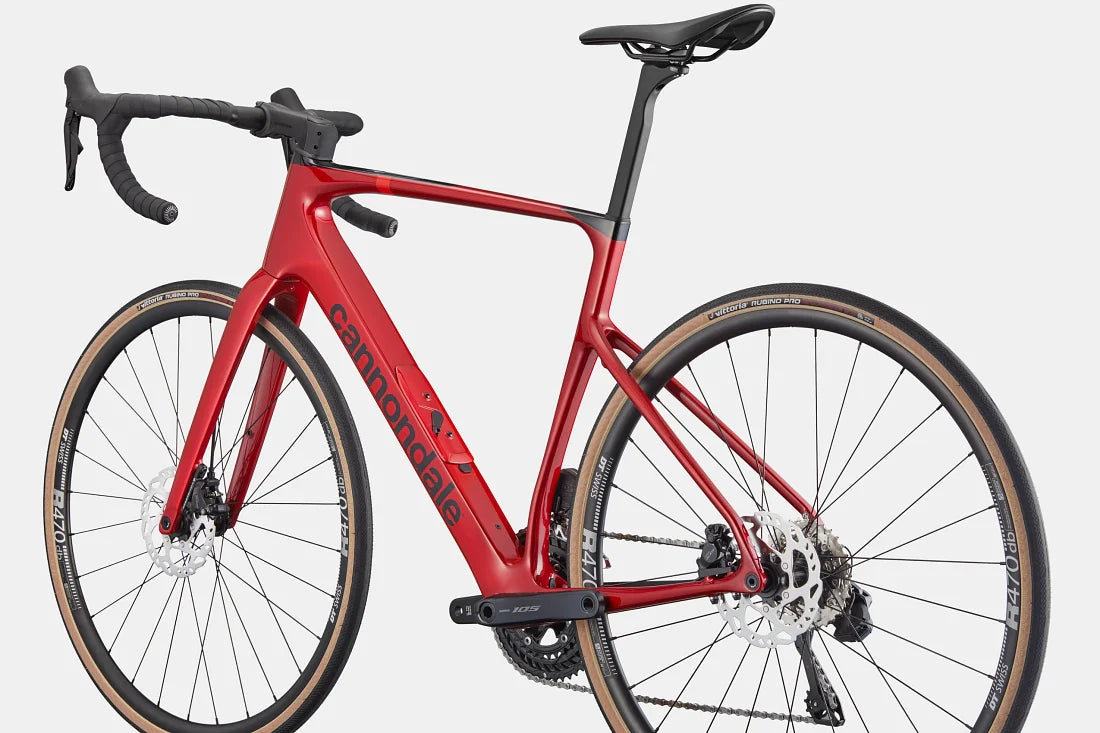 Bicicletta da strada Cannondale Synapse Carbon 4