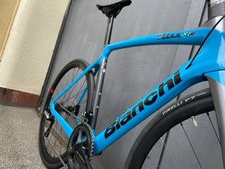 Bicicletta da strada Bianchi Oltre XR4 CV