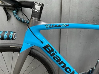 Bicicletta da strada Bianchi Oltre XR4 CV